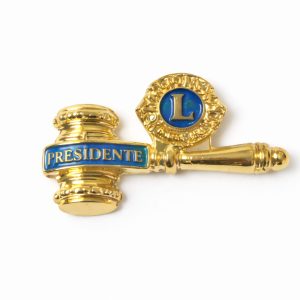 D-106 - Distintivo Lions Banhado a Ouro